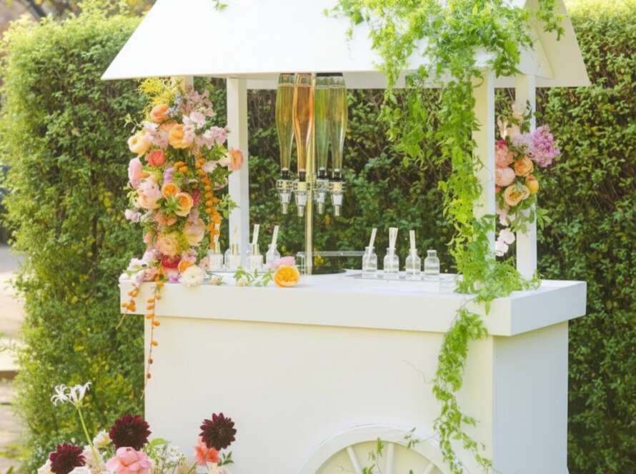 Perfume Bar for Wedding, Wedding Perfume Bar, Perfume Bar for Wedding in Chicago, wedding perfume bar oak brook, wedding perfume bar Naperville, wedding perfume bar in Orland Park, wedding perfume bar Palos hills, wedding perfume bar Frankfort, perfume bar for wedding New Lenox, chicago perfume bar, mobile perfume bar in Chicago, mobile perfume bar chicago, Northbrook wedding perfume bar, perfume bar for wedding in Northbrook, perfume bar west loop, west loop perfume bar, custom fragrance bar chicago, fragrance bar chicago, cologne bar in chicago, perfume and cologne bar chicago, chicago perfume and cologne bar