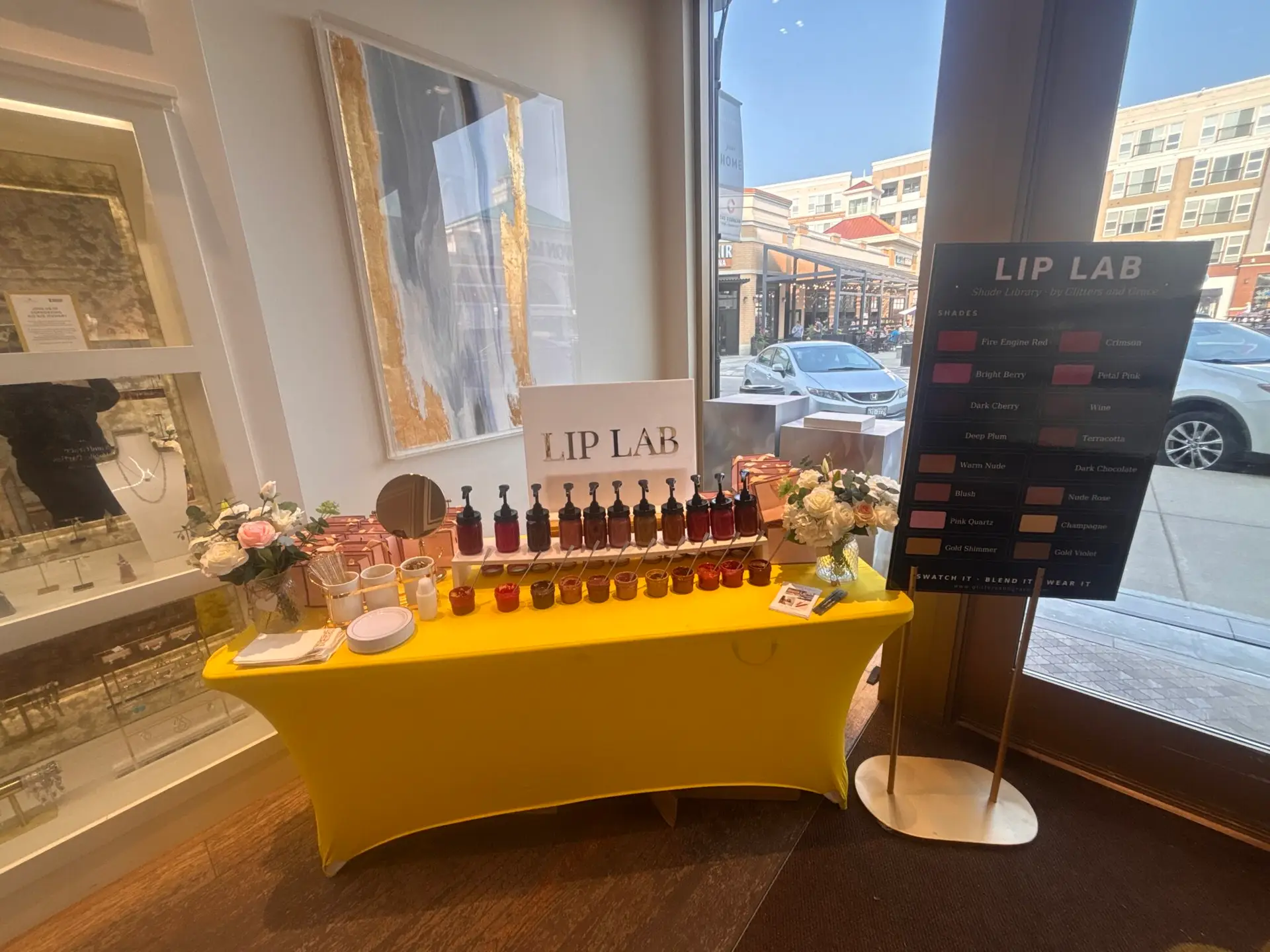 Glitters & Grace lipstick bar Lombard